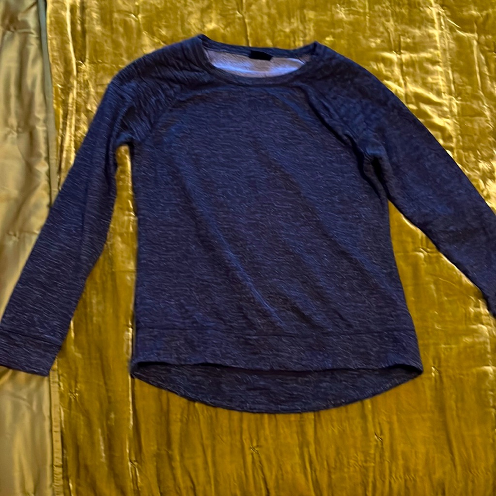 Grey Pullover Too
